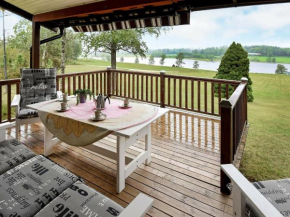 Two-Bedroom Holiday home in Frändefors 1, Frändefors